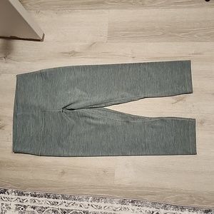 Lululemon  size 10